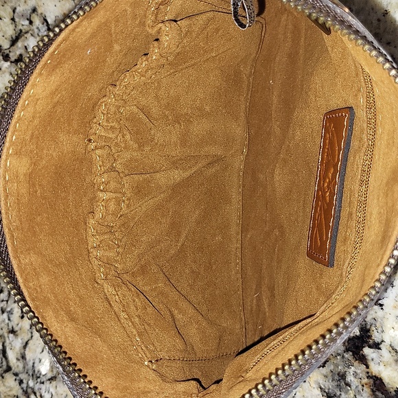 Patricia Nash Travel Sticker Cassini Wristlet